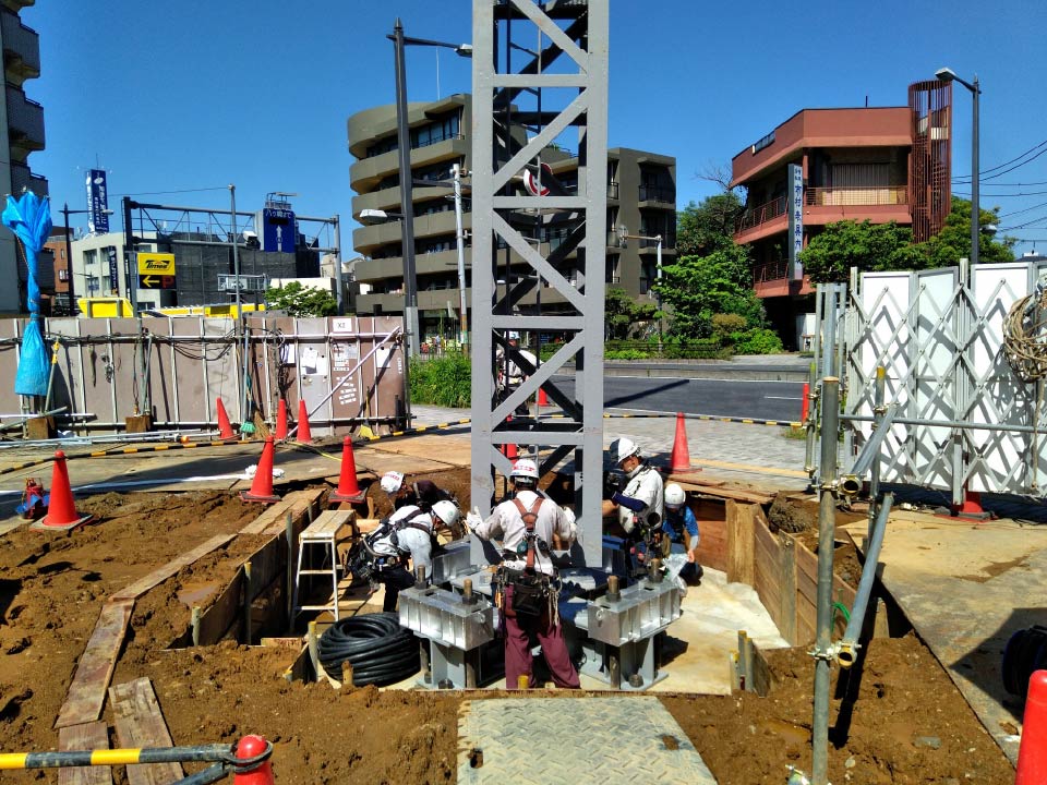 柏市末広町事務所ビル「タワークレーン」設置です