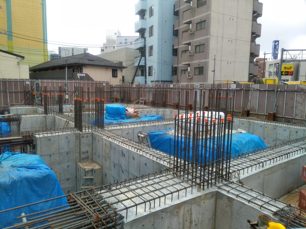 【柏市末広町事務所ビル】基礎工事を進めています